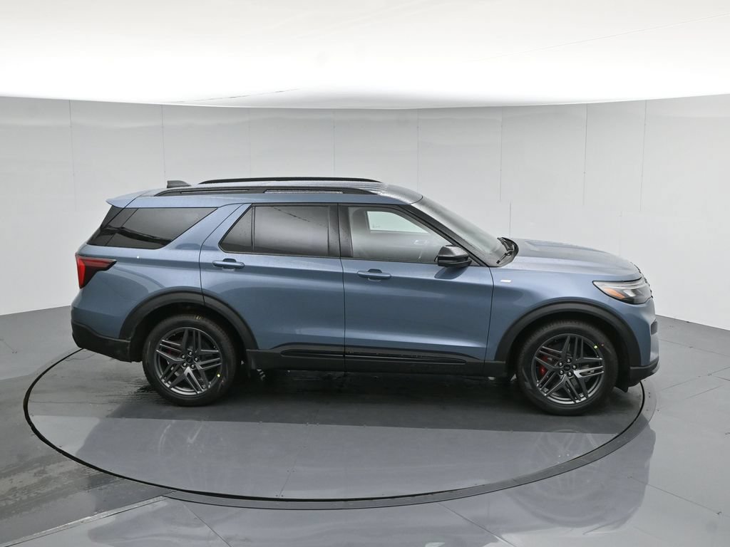 New 2026 Ford Explorer ST-Line w/ ST-Line Street Pack RWD image 53