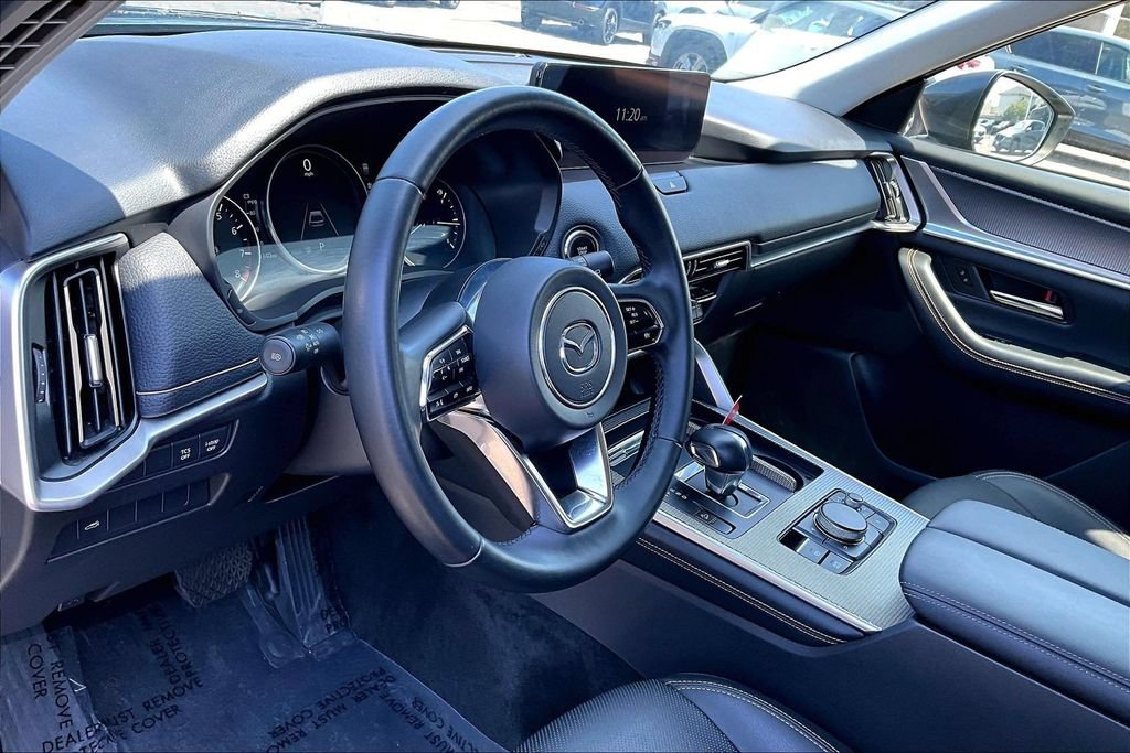 Certified 2024 MAZDA CX-90 3.3 Turbo w/ Preferred Plus AWD/4WD image 9