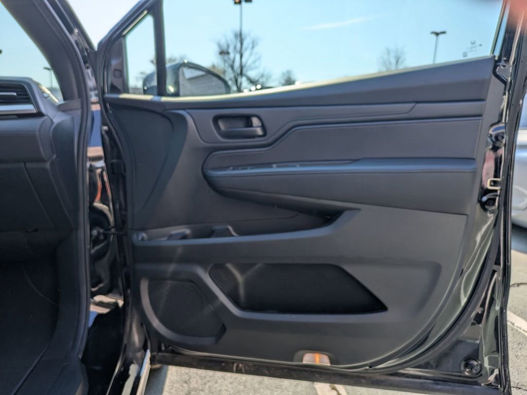 Used 2025 Honda Odyssey Sport-L image 32