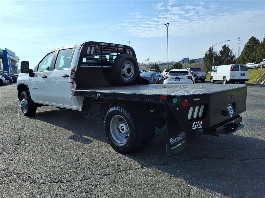 Used 2023 Chevrolet Silverado 3500 W/T w/ WT Fleet Convenience Package AWD/4WD image 5