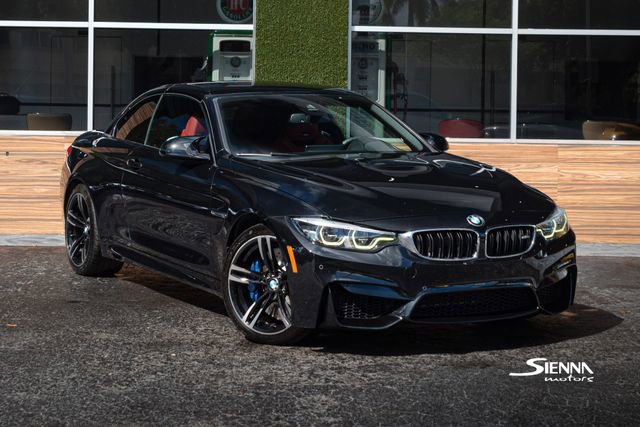 Used 2018 BMW M4 Convertible image 4