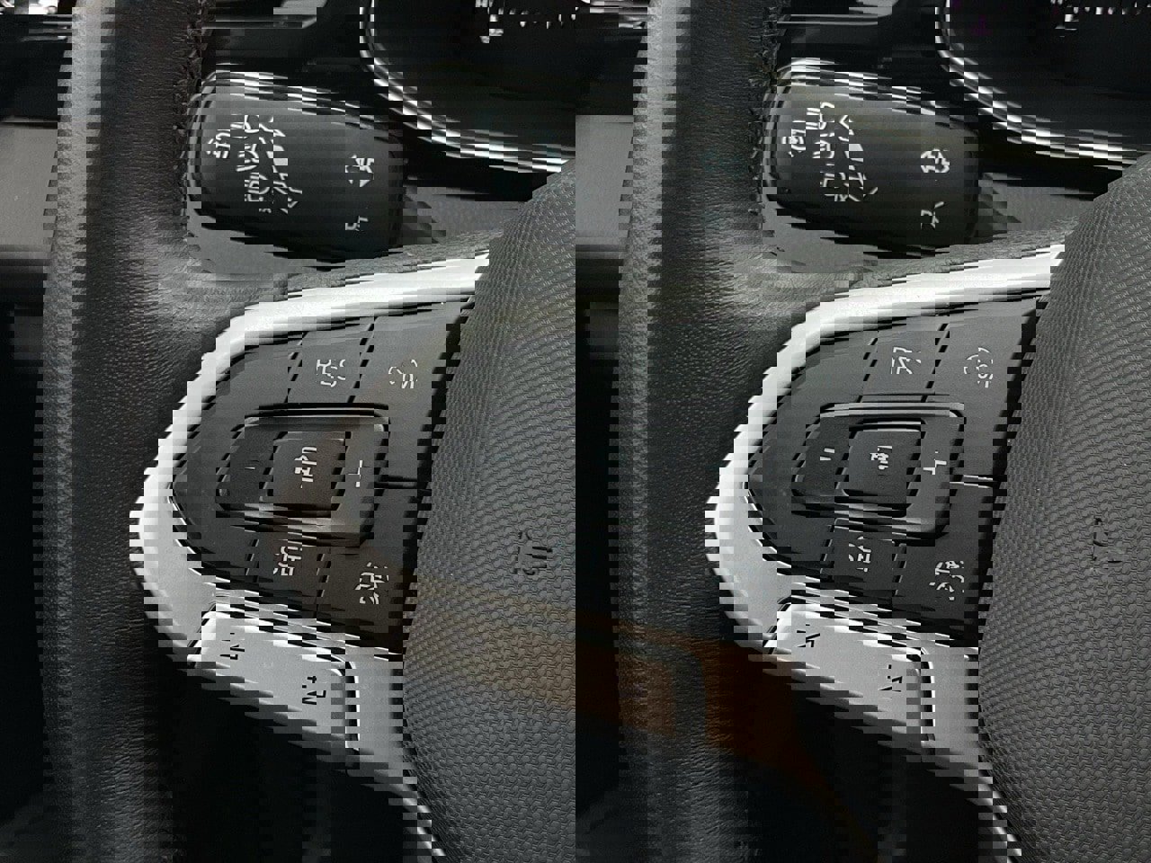 Used 2025 Volkswagen Jetta S image 22