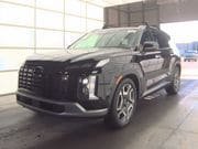 Used 2023 Hyundai Palisade SEL w/ Premium Package AWD/4WD image 2