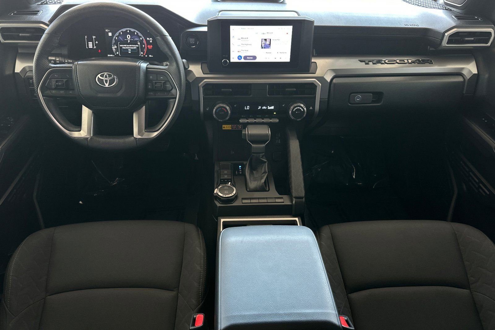 Used 2024 Toyota Tacoma SR5 AWD/4WD image 12