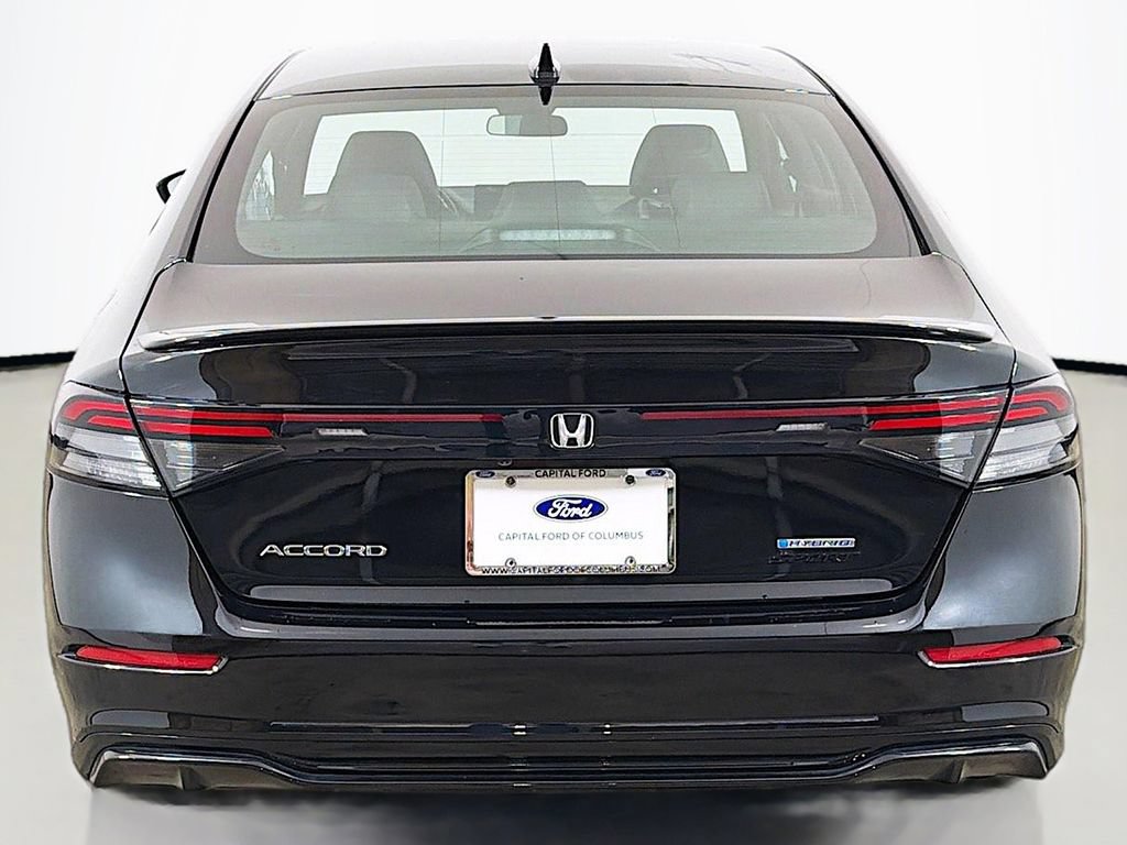 Used 2025 Honda Accord Sport image 15