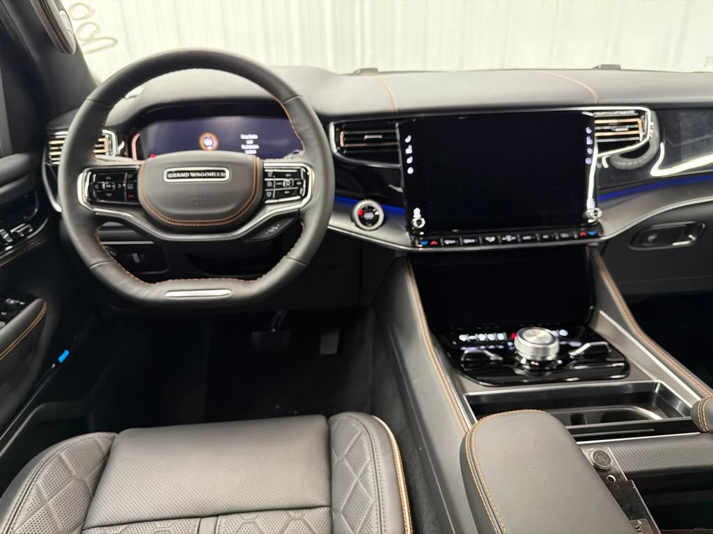 New 2026 Jeep Grand Wagoneer L Summit AWD/4WD image 16
