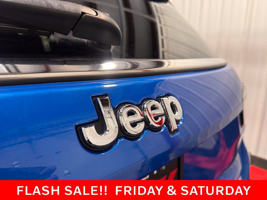 Used 2024 Jeep Compass Latitude AWD/4WD image 15