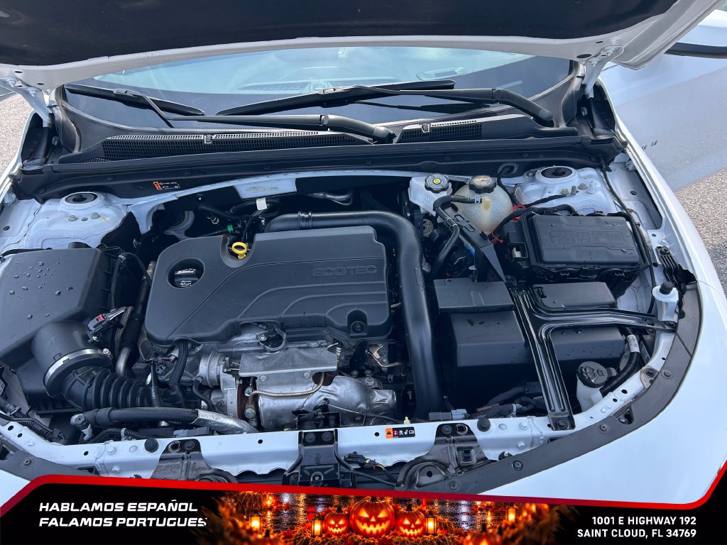 Used 2025 Chevrolet Malibu LT FWD image 11