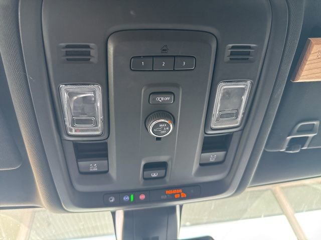 Used 2021 Chevrolet Tahoe LT RWD image 16