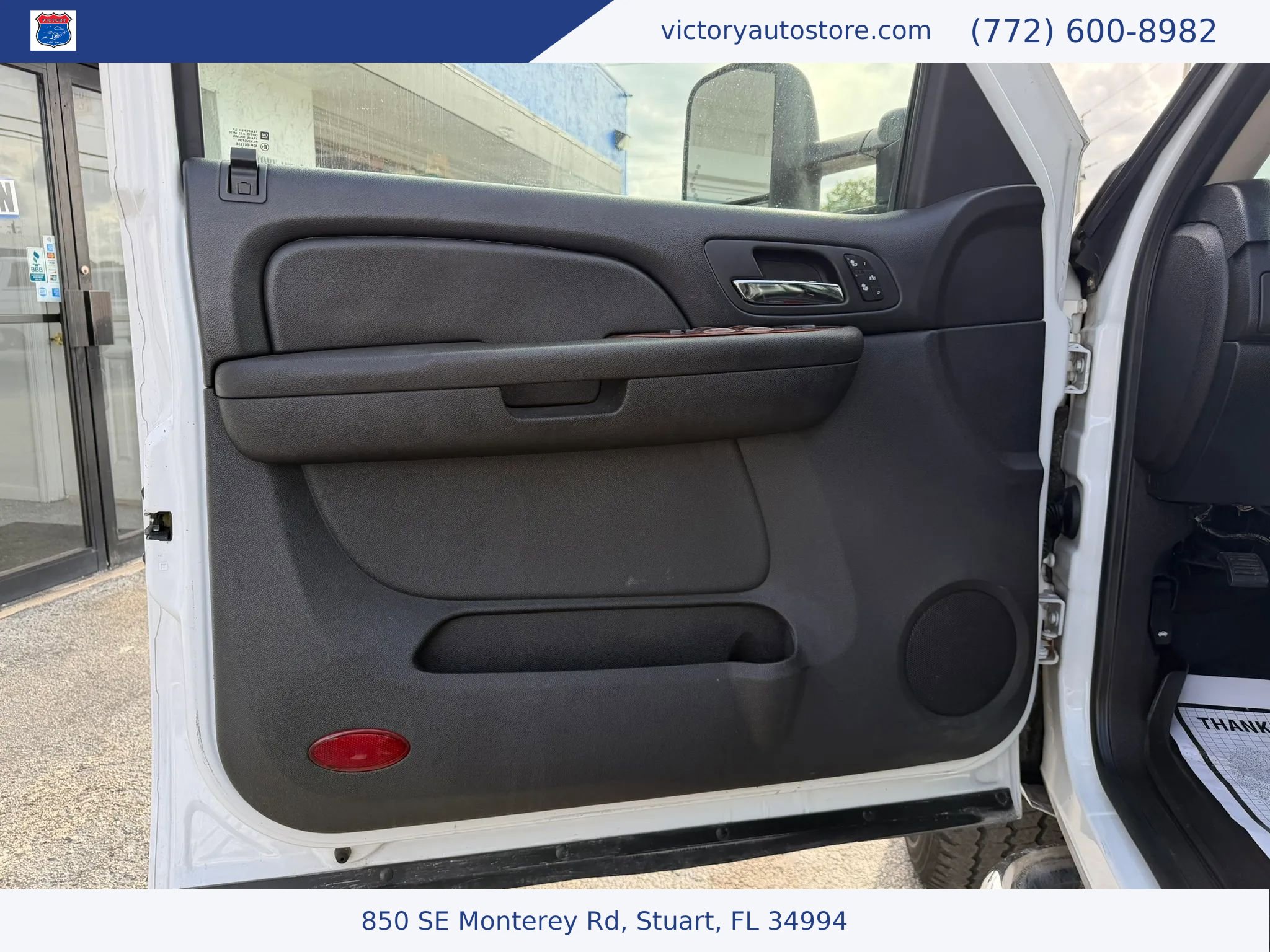Used 2009 GMC Sierra 2500 SLT w/ SLT Convenience Package AWD/4WD image 15