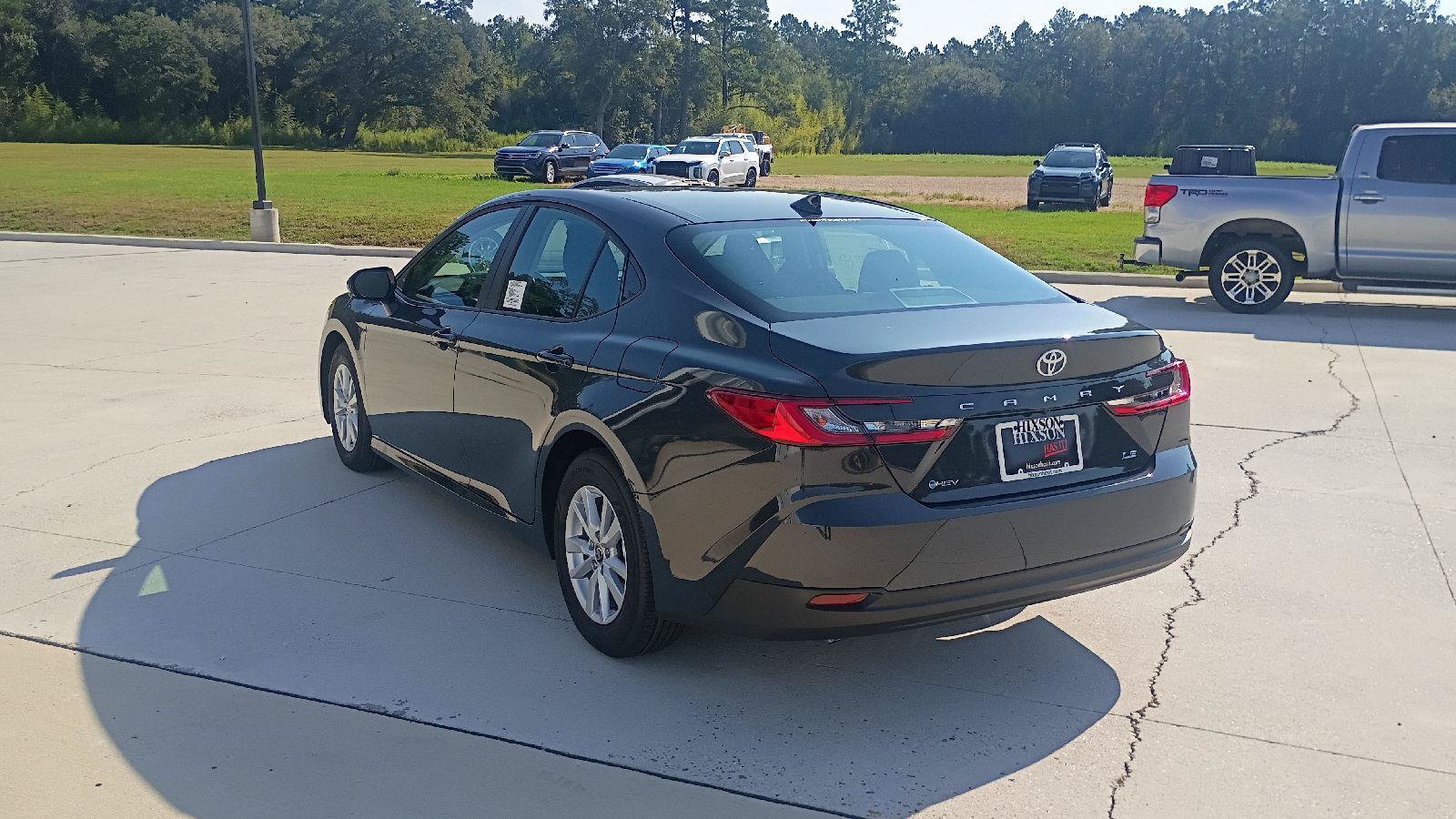 New 2026 Toyota Camry LE FWD image 5