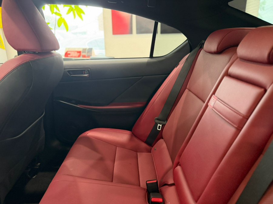 Used 2024 Lexus IS 350 F Sport RWD image 16