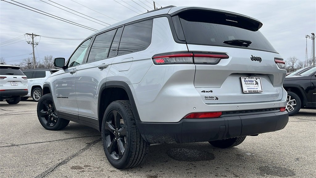 New 2025 Jeep Grand Cherokee L Altitude image 5