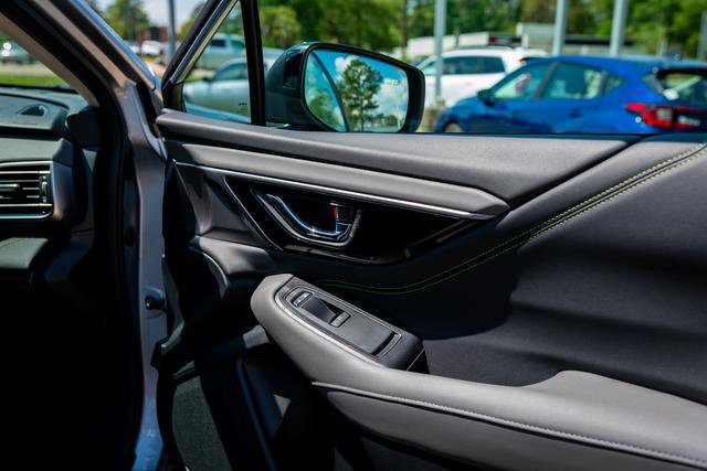 Certified 2025 Subaru Outback Onyx Edition w/ Popular Package #2 image 23