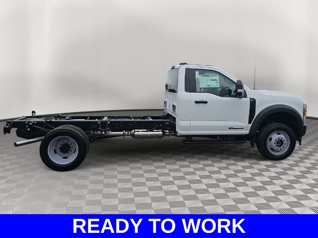 New 2027 Ford F550 4x4 Regular Cab Super Duty image 2