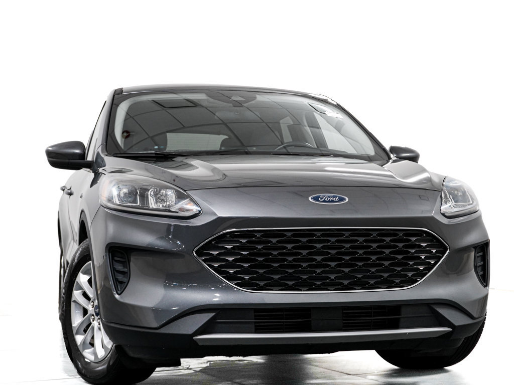 Certified 2021 Ford Escape SE w/ Convenience Package FWD image 3