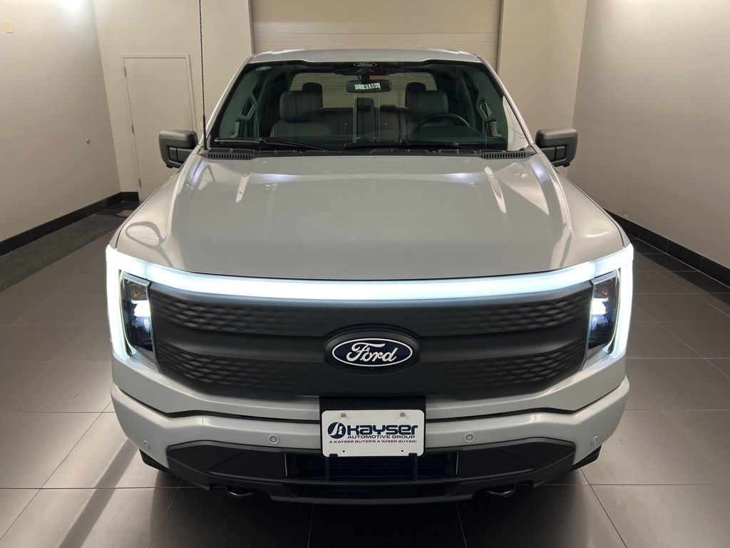New 2025 Ford F150 Lightning Flash image 2