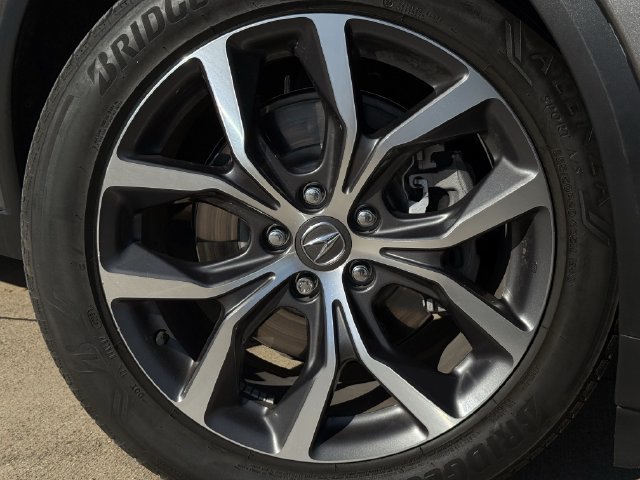Used 2024 Acura MDX w/ Technology Package FWD image 9
