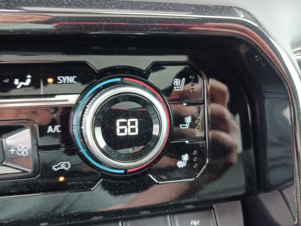 Used 2024 GMC Sierra 1500 AT4X image 27