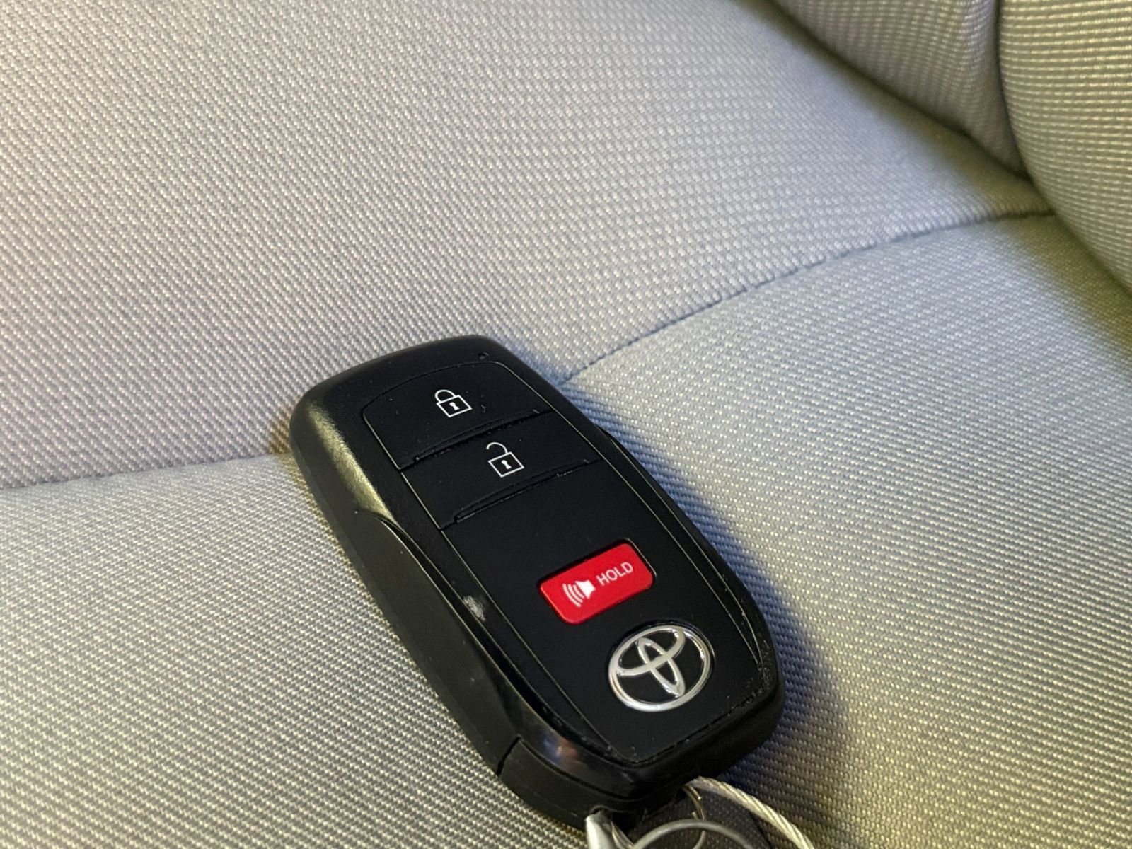 Used 2025 Toyota Tacoma TRD Off-Road image 22