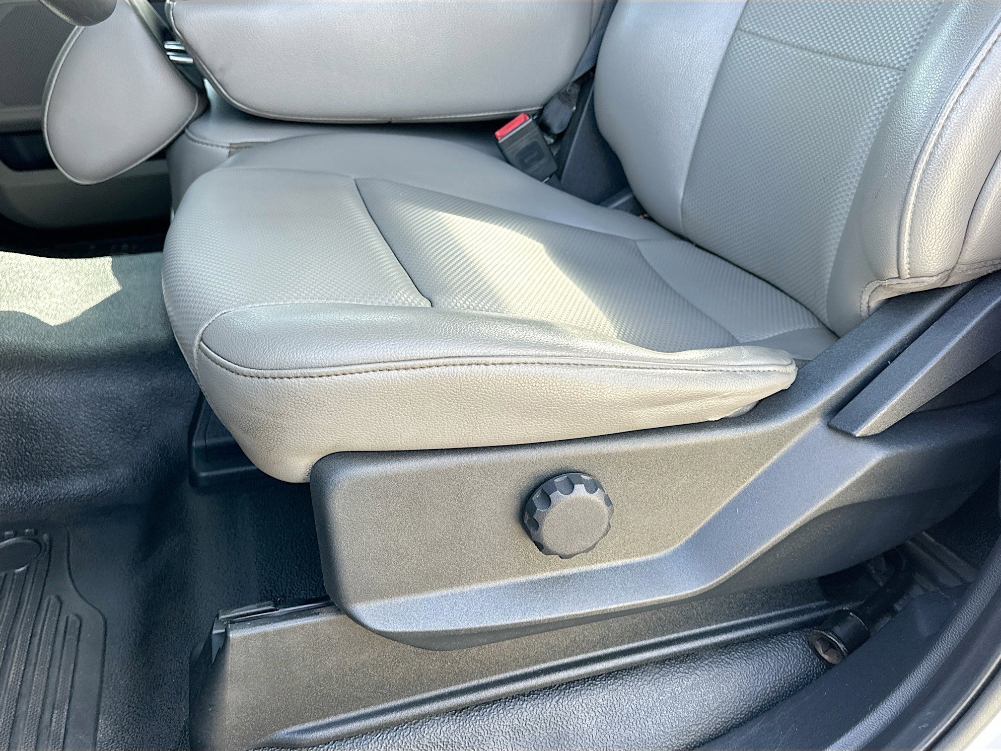 Certified 2022 Ford F250 XL image 18