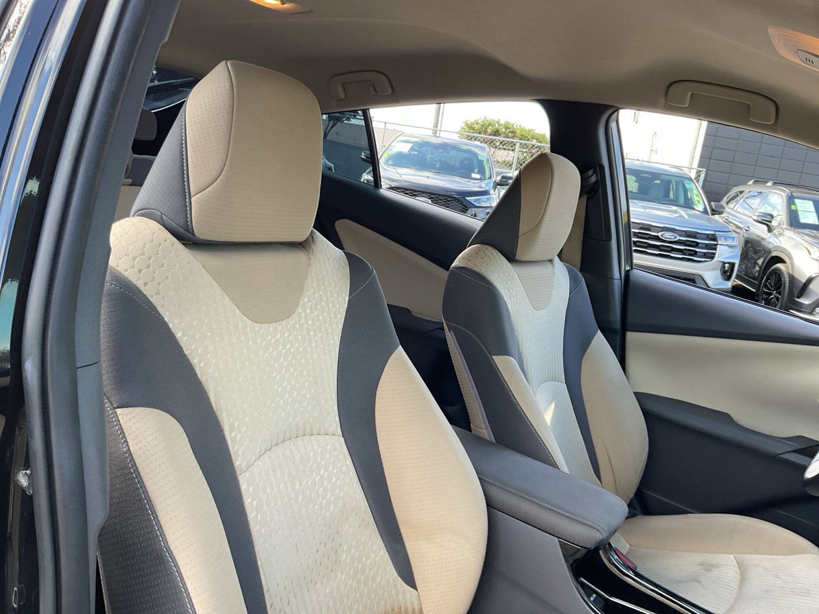 Used 2017 Toyota Prius Three FWD image 20