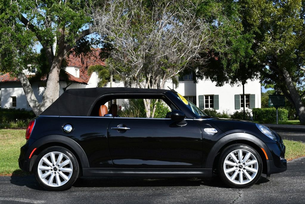 Used 2018 MINI Cooper S image 47