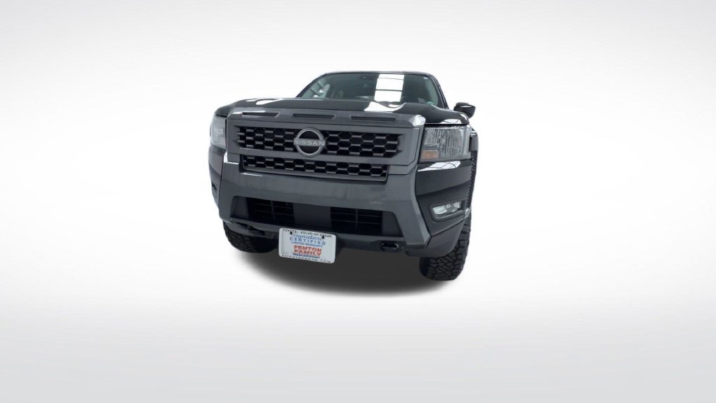 Used 2025 Nissan Frontier SV w/ SV Convenience Package AWD/4WD image 3