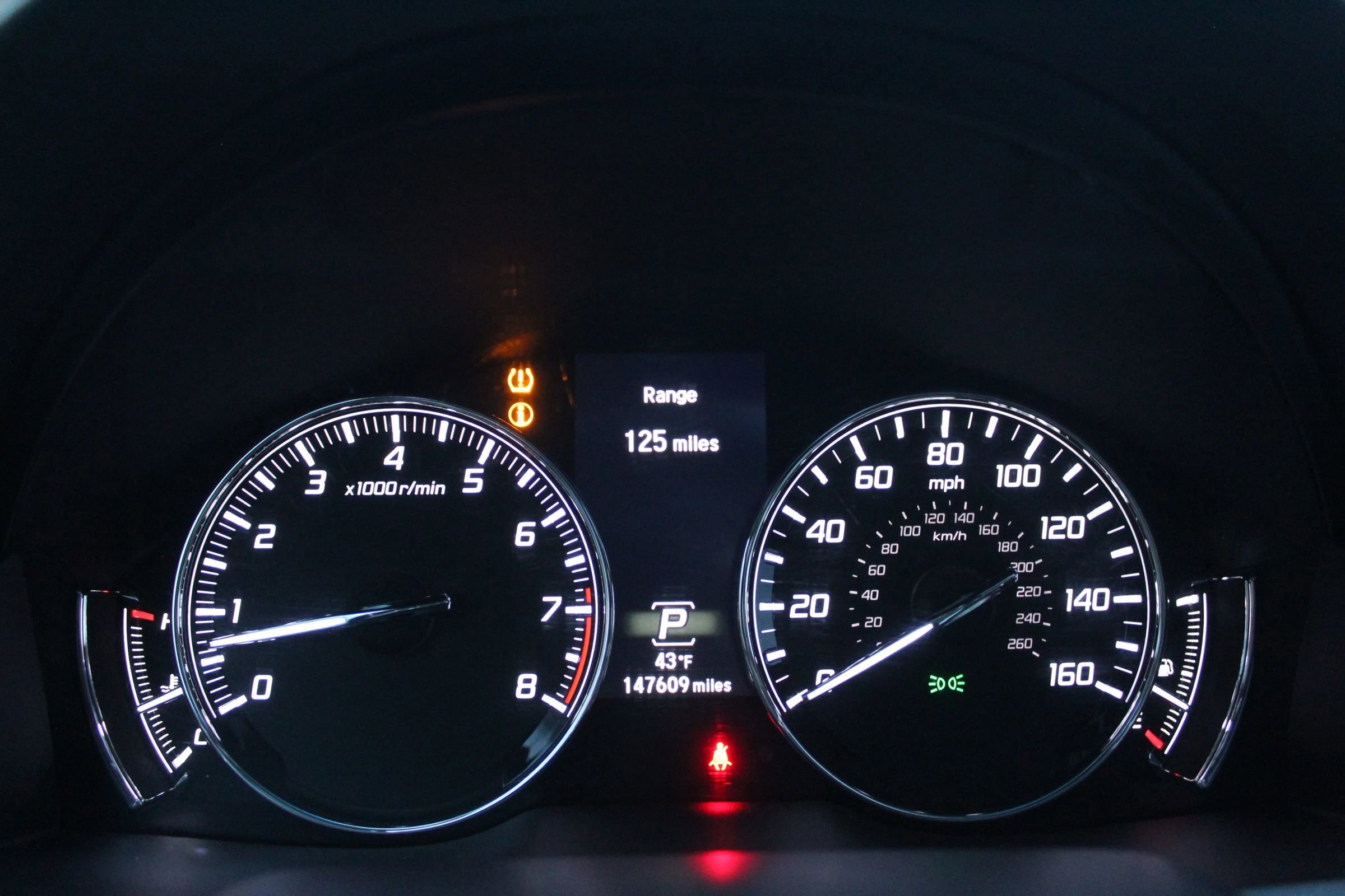 Used 2015 Acura RLX w/ Technology Package image 30