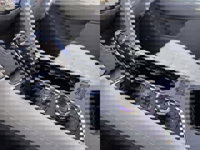 New 2026 Cadillac XT5 Premium Luxury image 17