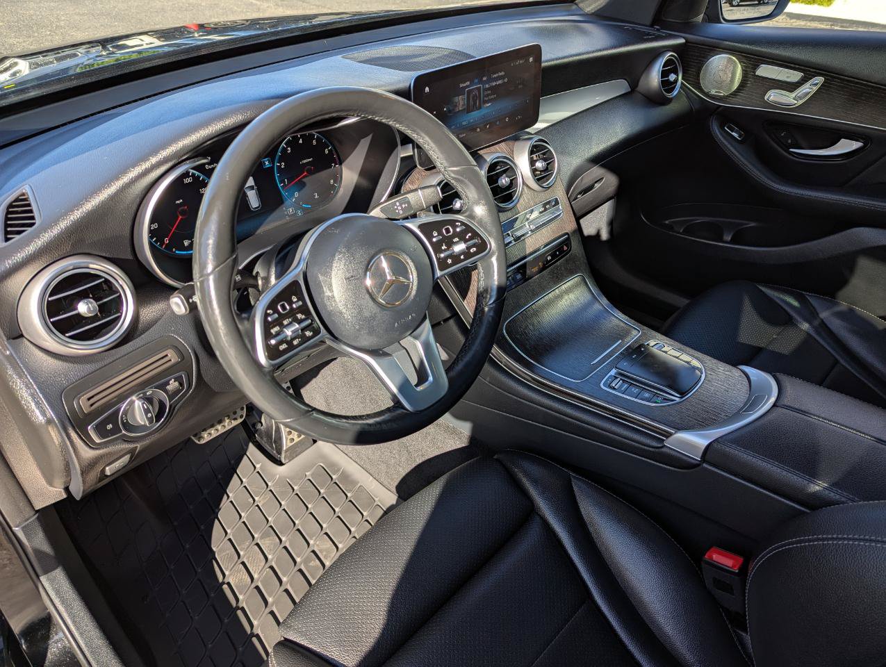 Used 2021 Mercedes-Benz GLC 300 4MATIC image 14