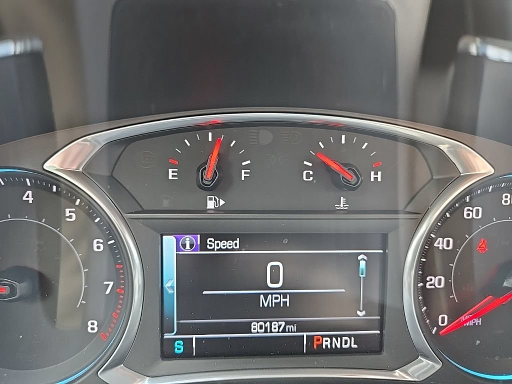 Used 2017 Chevrolet Malibu LT FWD image 19
