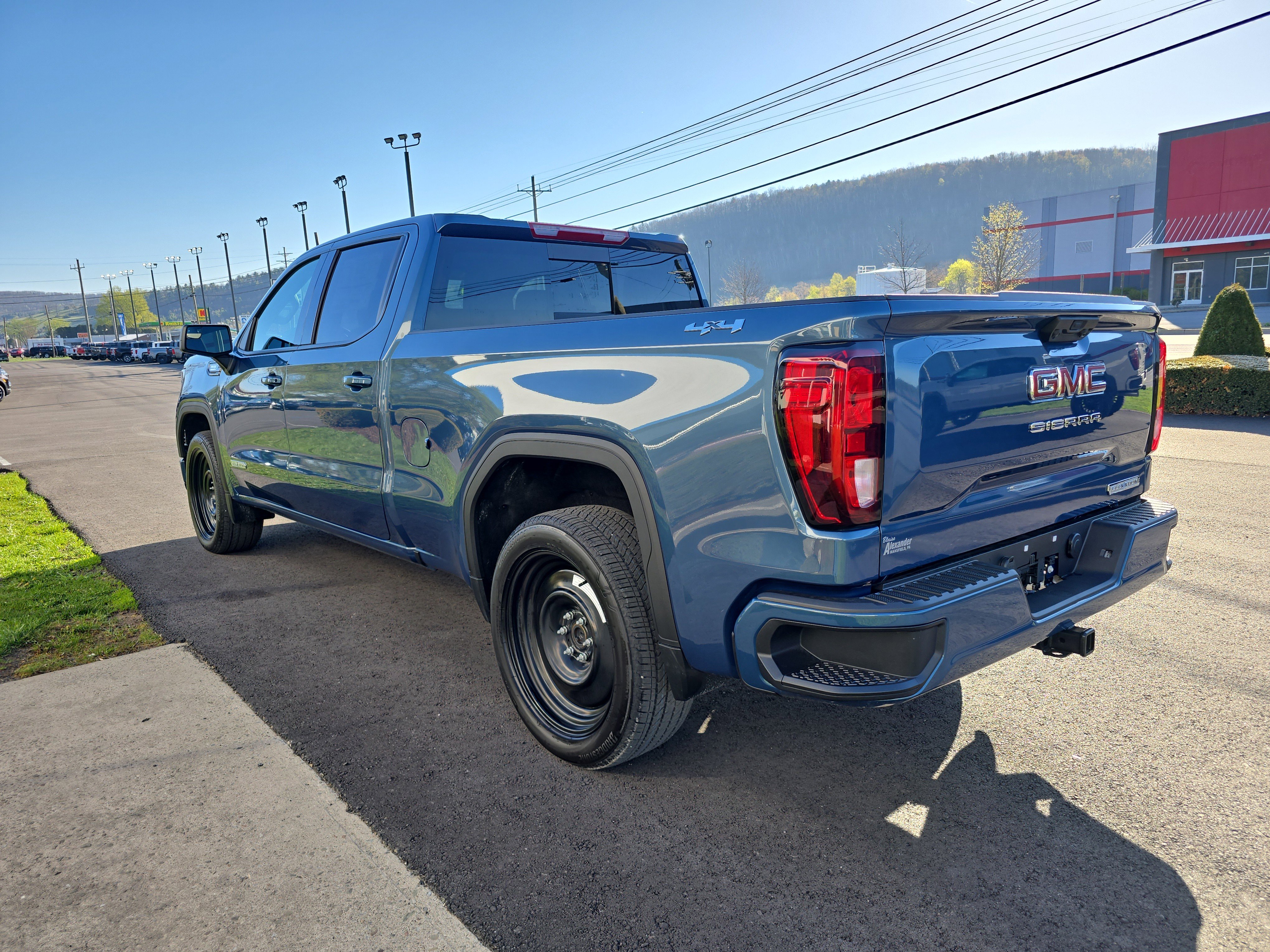 New 2026 GMC Sierra 1500 Elevation w/ Preferred Package AWD/4WD image 6