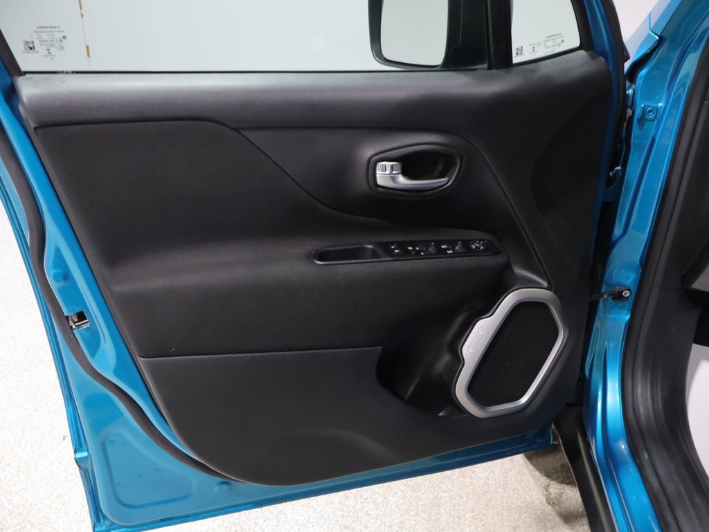 Used 2021 Jeep Renegade Latitude image 13