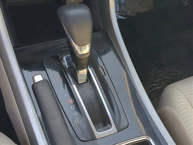 Used 2017 Honda Accord LX image 12