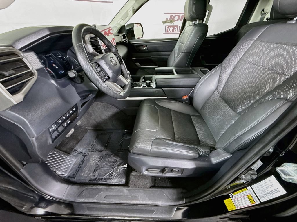 Used 2023 Toyota Tundra Limited AWD/4WD image 26
