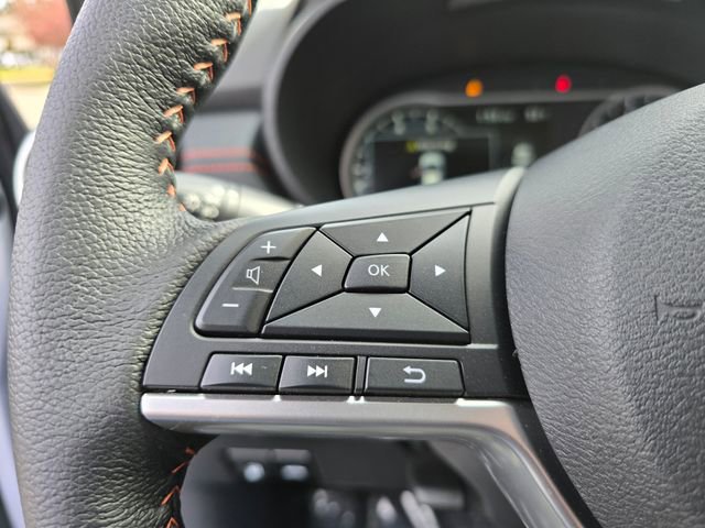 New 2025 Nissan Versa SR FWD image 22