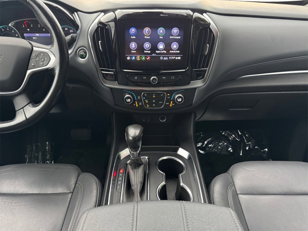 Used 2021 Chevrolet Traverse LT w/ LT Premium Package image 26