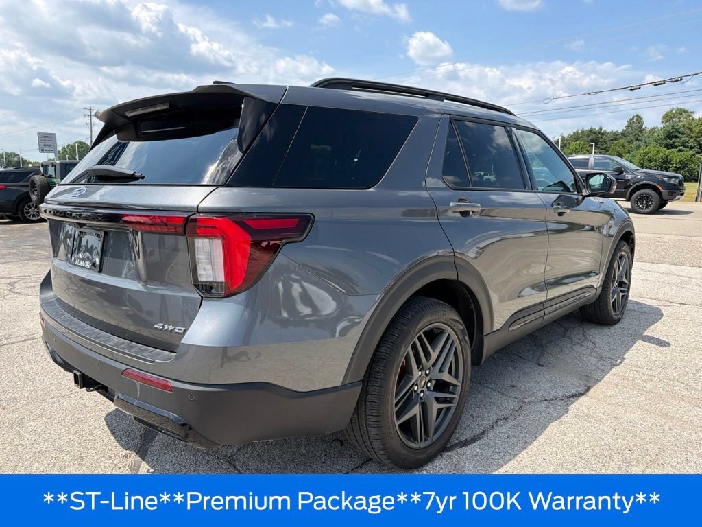 Used 2025 Ford Explorer ST-Line w/ Premium Package AWD/4WD image 43