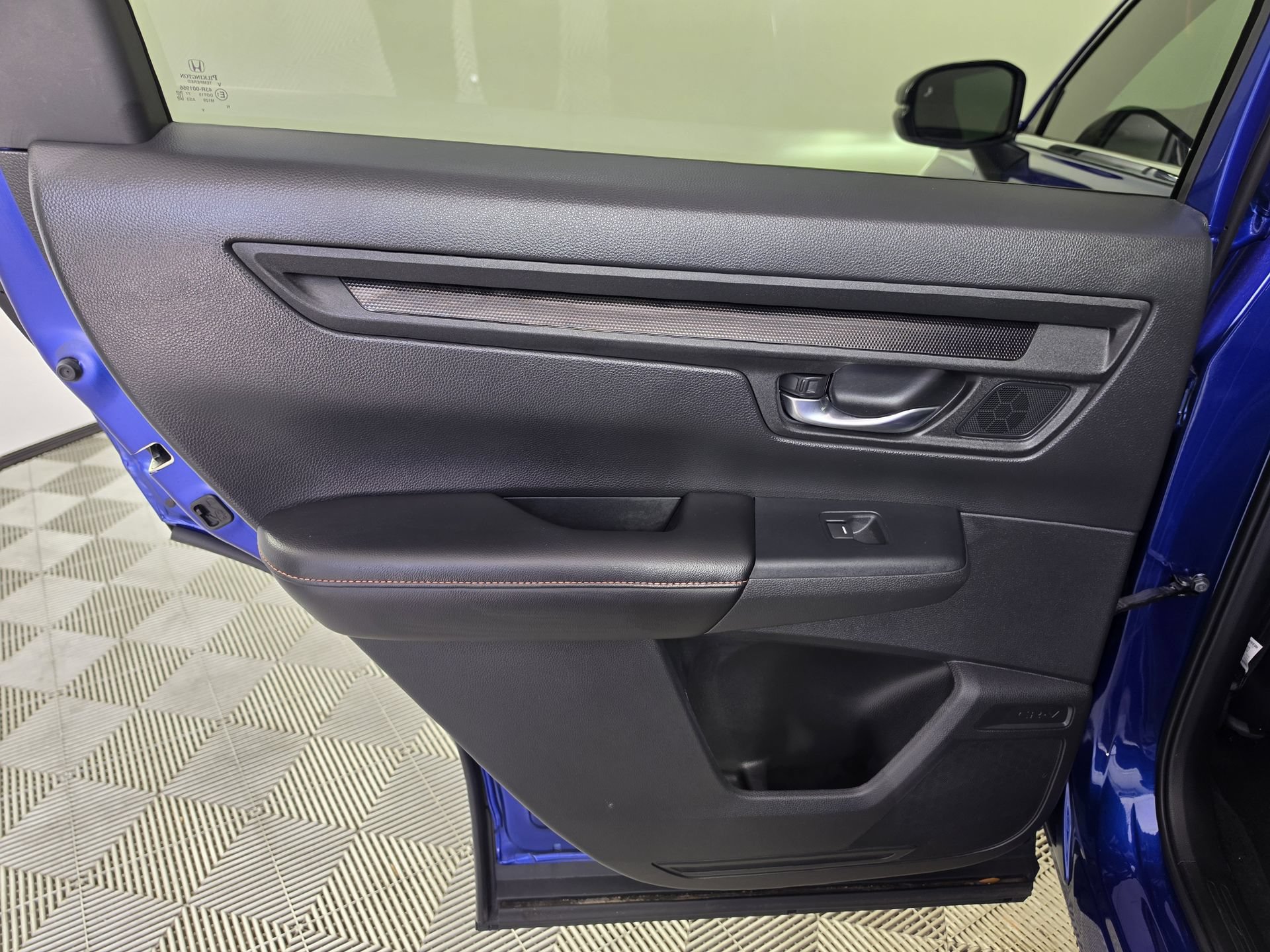 Used 2025 Honda CR-V Sport-L image 24