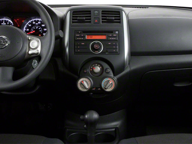 Used 2013 Nissan Versa S FWD image 13