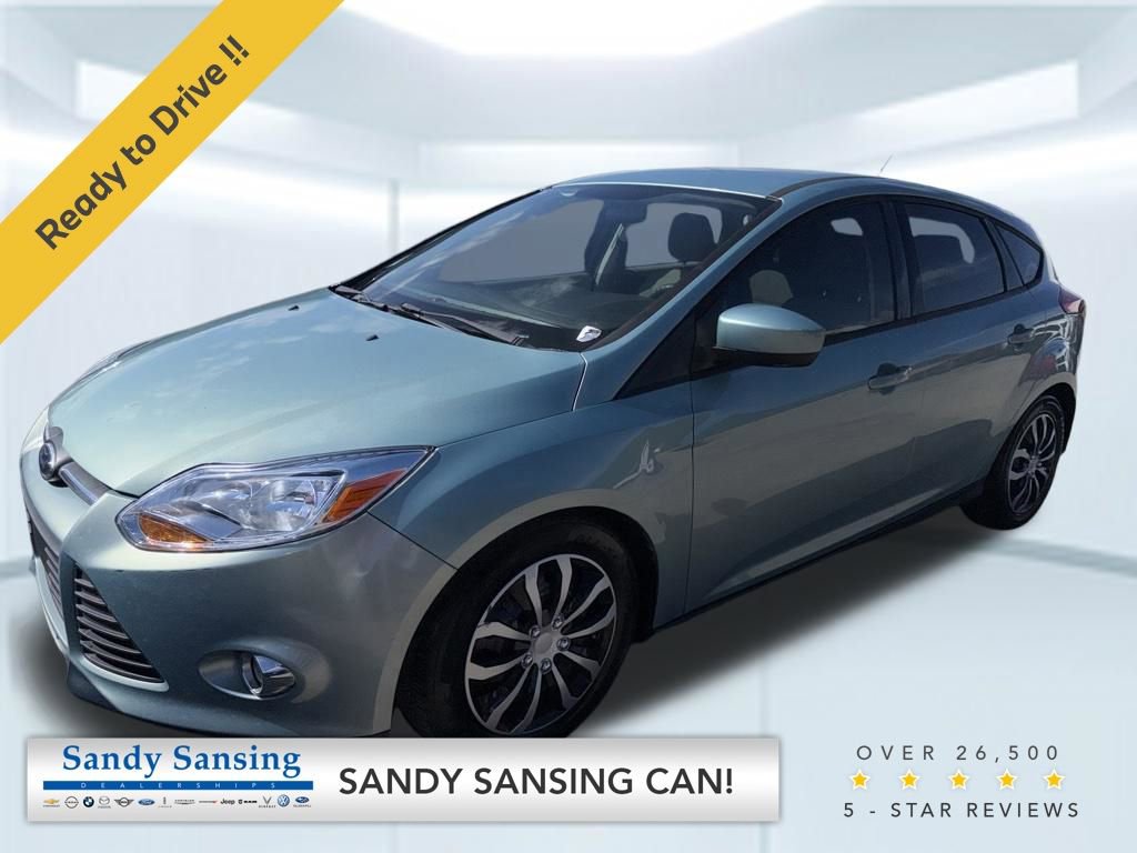 Used 2012 Ford Focus SE FWD image 1