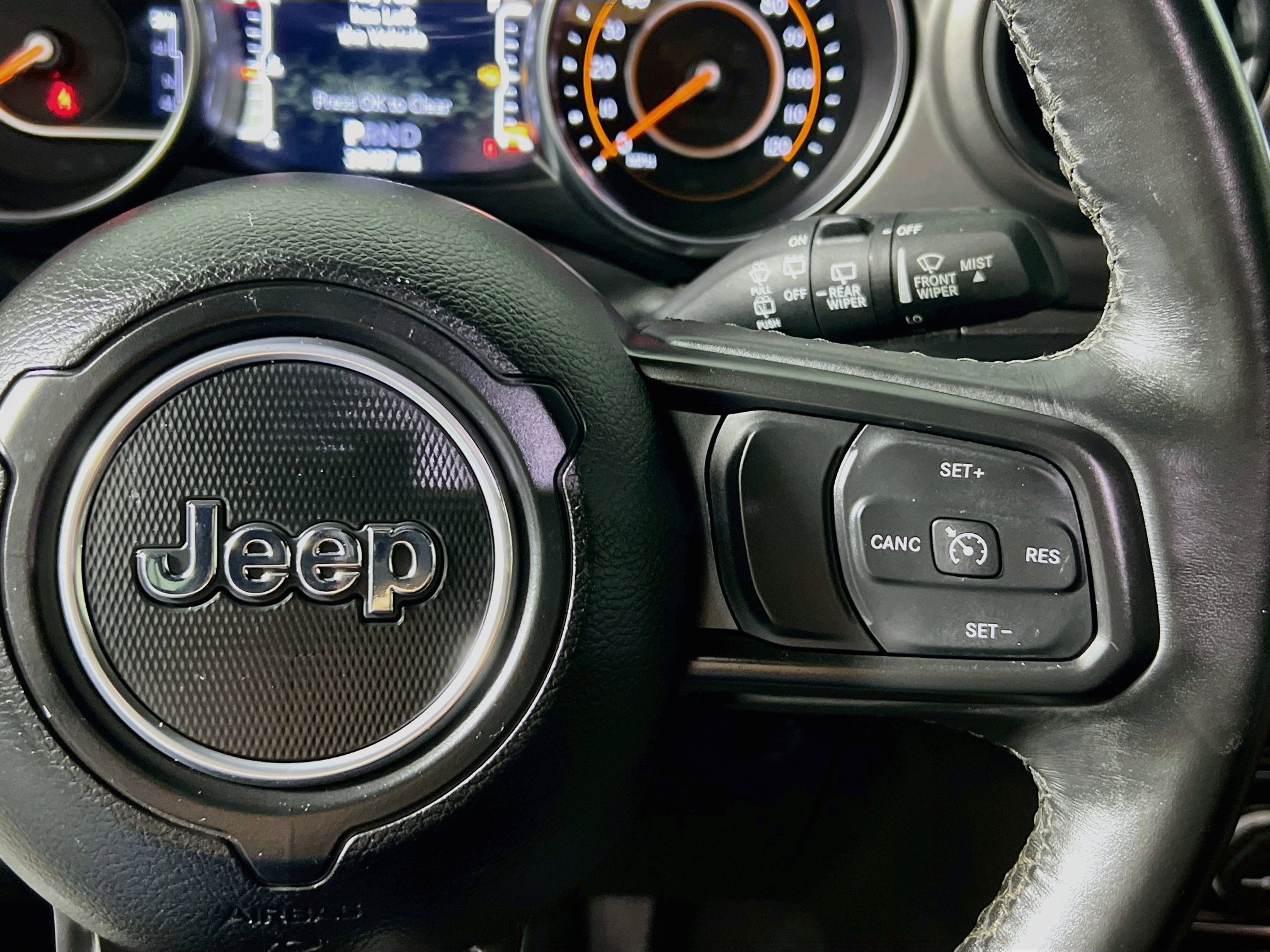 Used 2022 Jeep Wrangler Unlimited Sport w/ Xtreme Recon 35" Tire Package AWD/4WD image 18