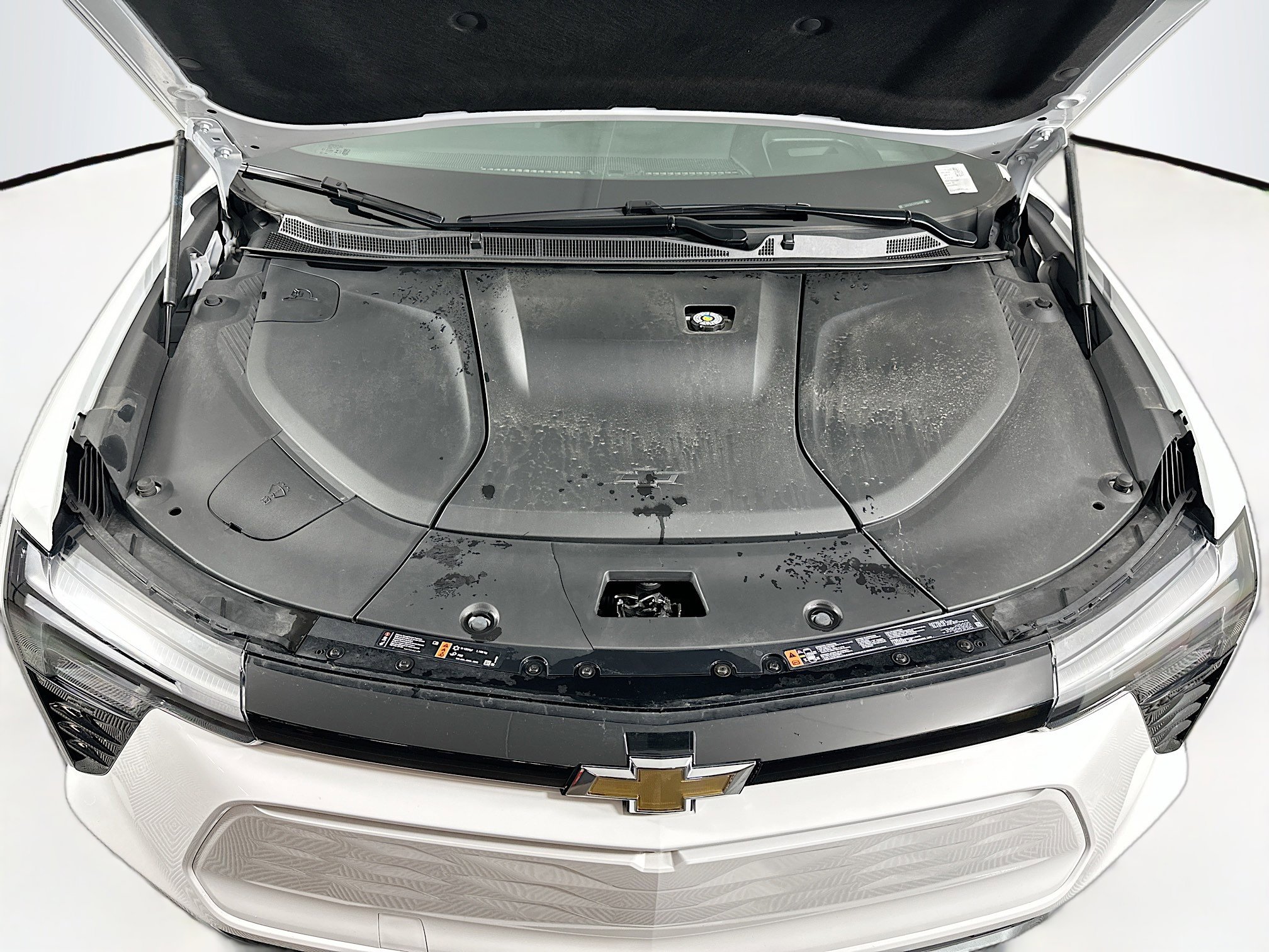 Used 2024 Chevrolet Blazer EV LT AWD/4WD image 32