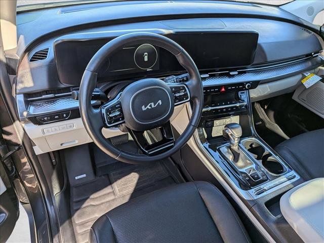 Used 2024 Kia Carnival SX Prestige image 30