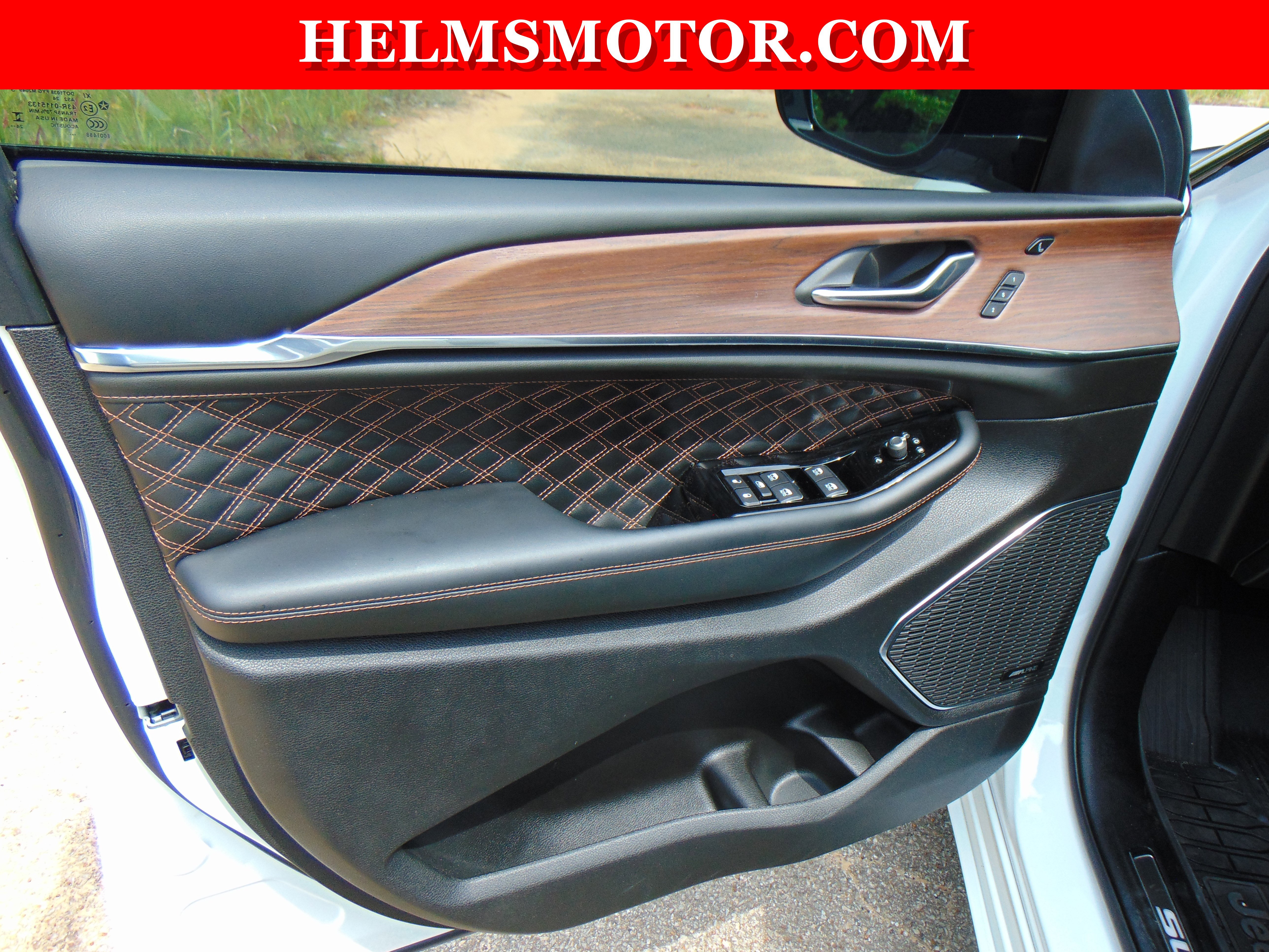 Certified 2025 Jeep Grand Cherokee Summit w/ Adv Protech Group IV AWD/4WD image 20