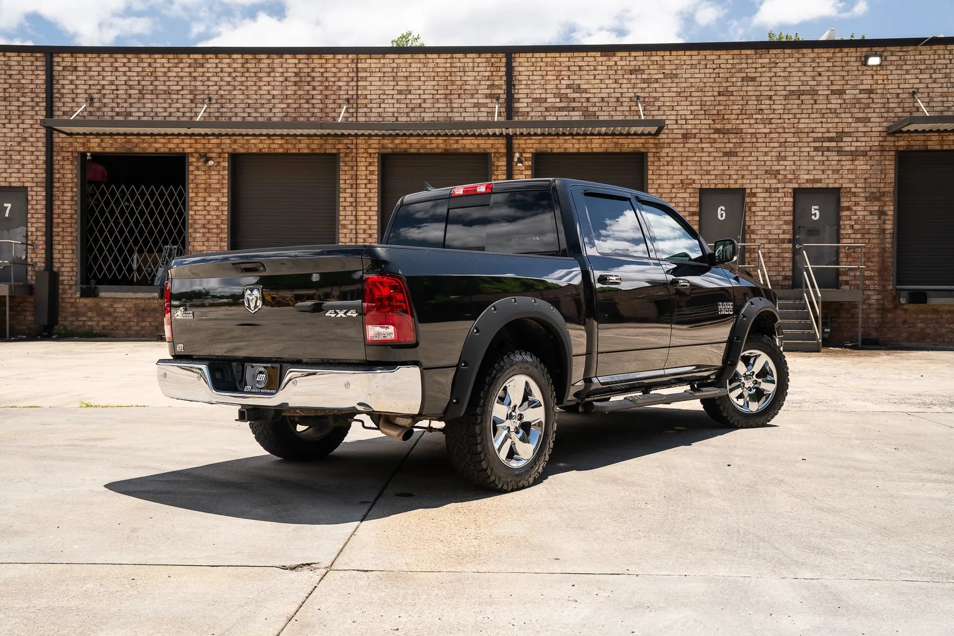 Used 2017 RAM 1500 Big Horn AWD/4WD image 2