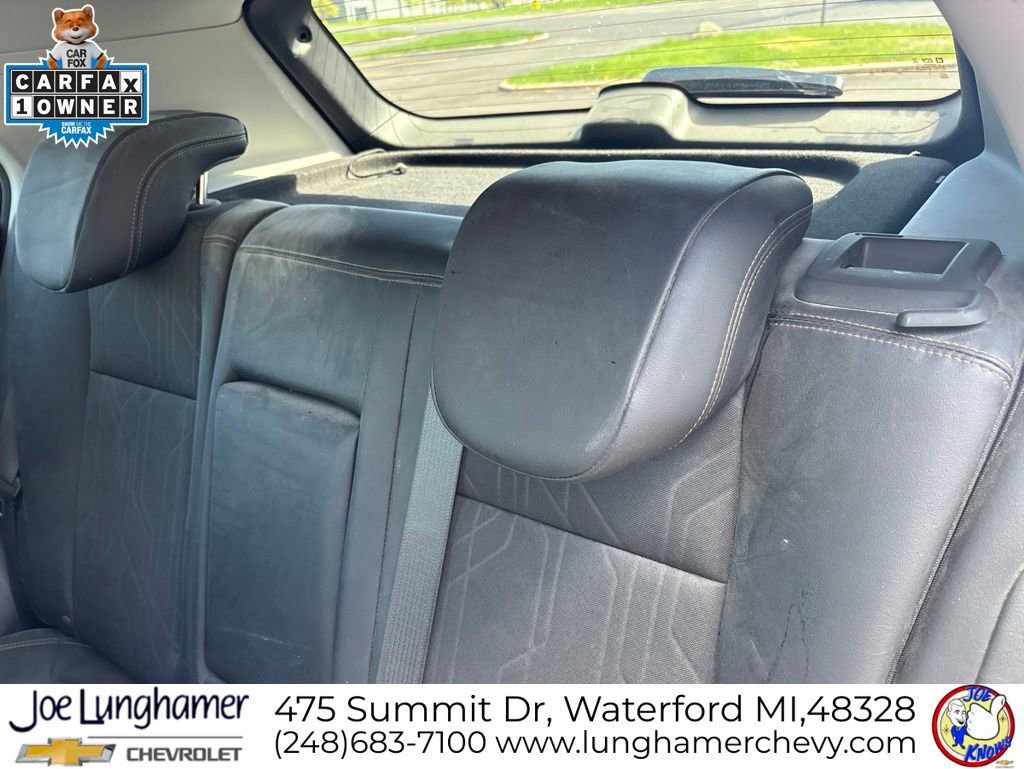 Used 2022 Chevrolet Trax LT w/ LT Convenience Package AWD/4WD image 12