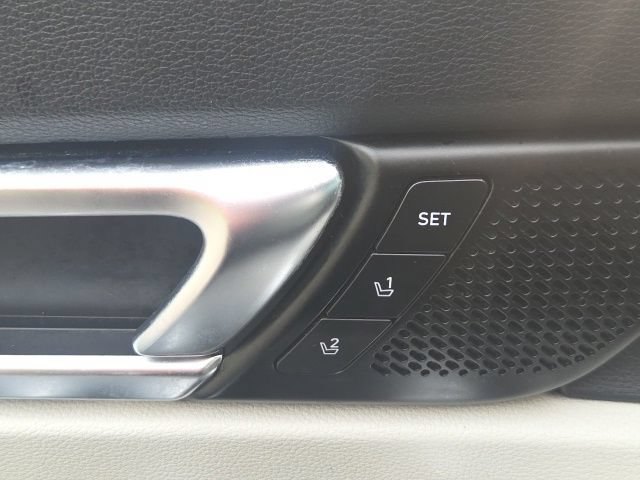 Used 2022 Kia Telluride SX FWD image 24
