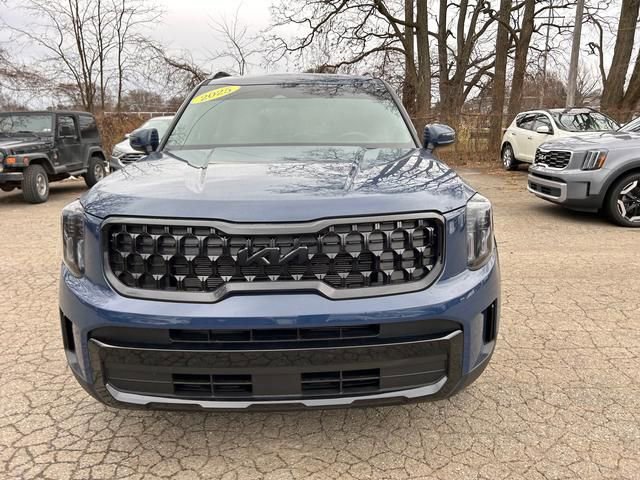 Used 2025 Kia Telluride EX X-Line image 8